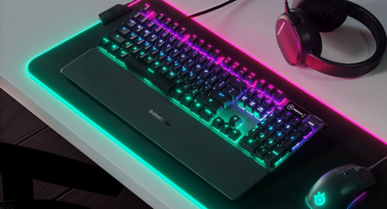 Teclado Mecânico Híbrido Steelseries Apex 5