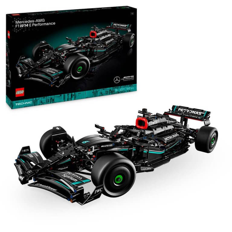 LEGO Technic Mercedes-AMG F1® W14 E Performance (1)