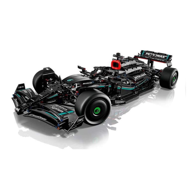 LEGO Technic Mercedes-AMG F1® W14 E Performance (5)