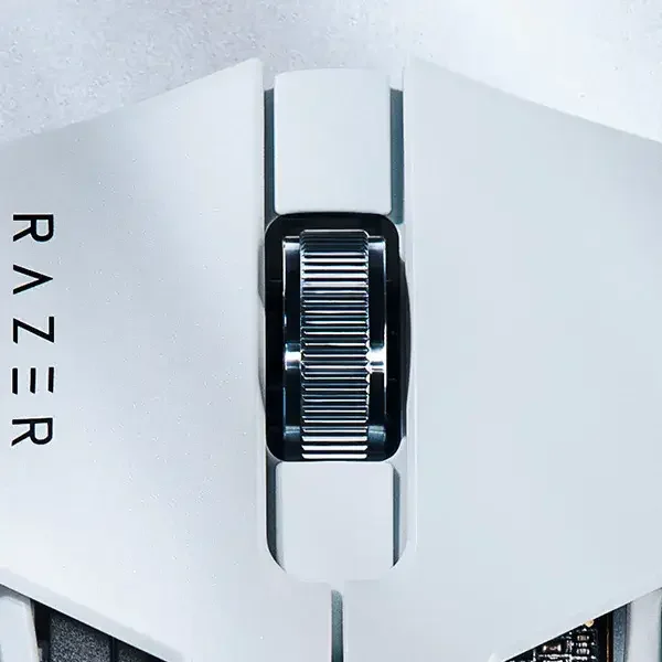 razer-viper-mini-se-1300x600-bottom-3